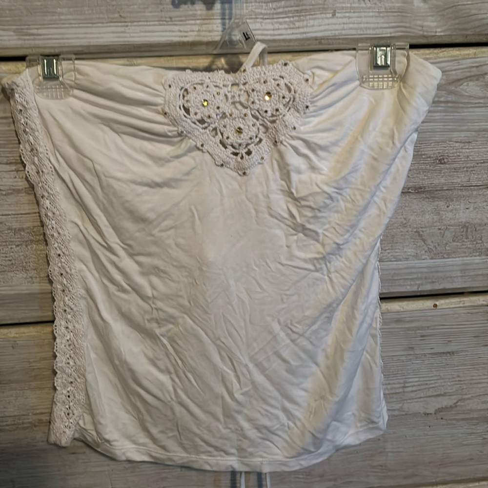 NWT Guess halter top size Medium